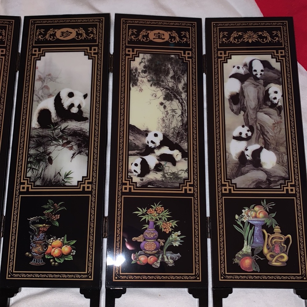 Giant Panda Mini Screen - Picture 2 of 8